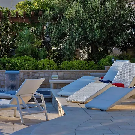 Ferienhaeuser In Makarska