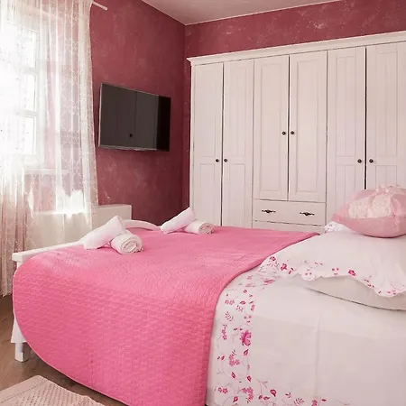 빌라 Ferienhaeuser In