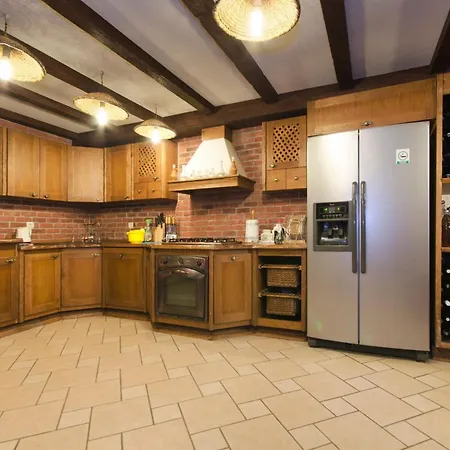 Ferienhaeuser In 빌라