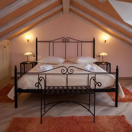 빌라 Ferienhaeuser In *