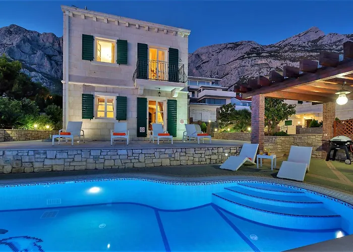 Ferienhaeuser In Вілла