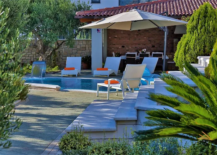 Ferienhaeuser In * Makarska