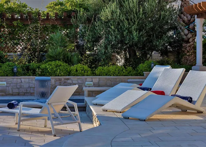 Ferienhaeuser In Makarska