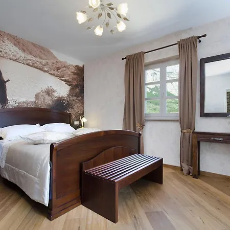 Ferienhaeuser In * Makarska