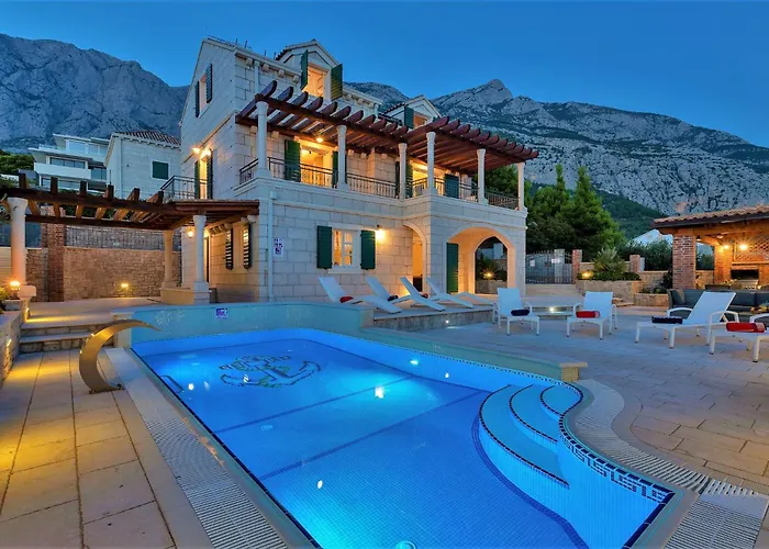 Ferienhaeuser In Villa